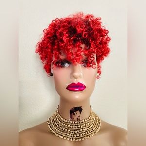 curly clipping hairpieces.perfect for that voluminous, look that we all crave.